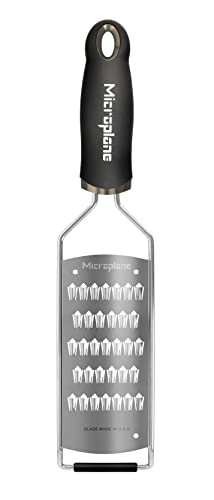 Microplane Râpe Carottes Râpées pour les carottes, radis, courgettes, pommes de terre, pommes et betteraves en noir et en acier inoxydable